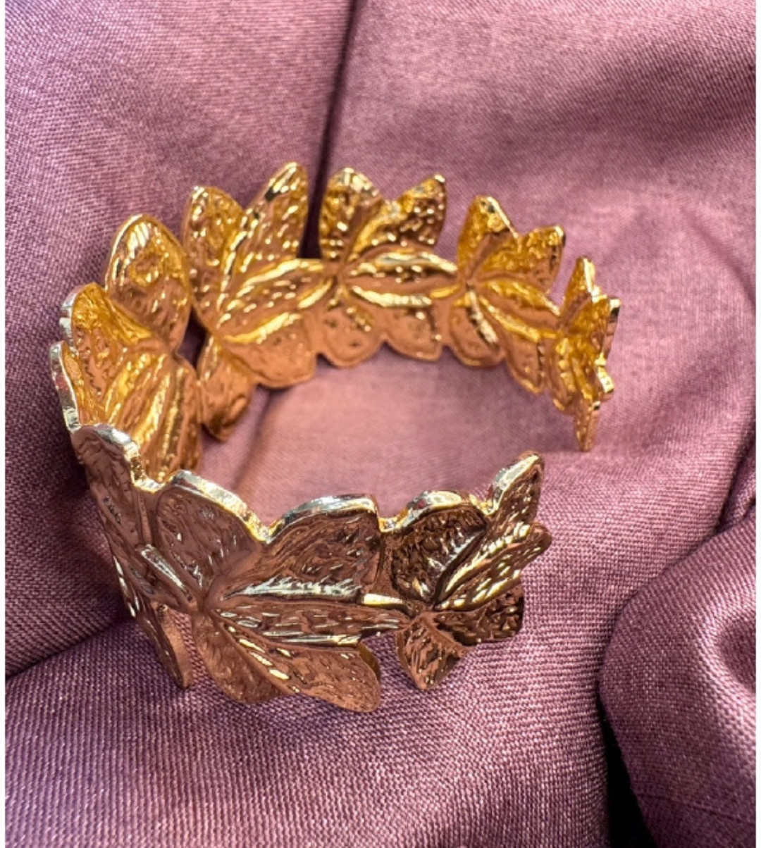 Chunky Floral Bracelet