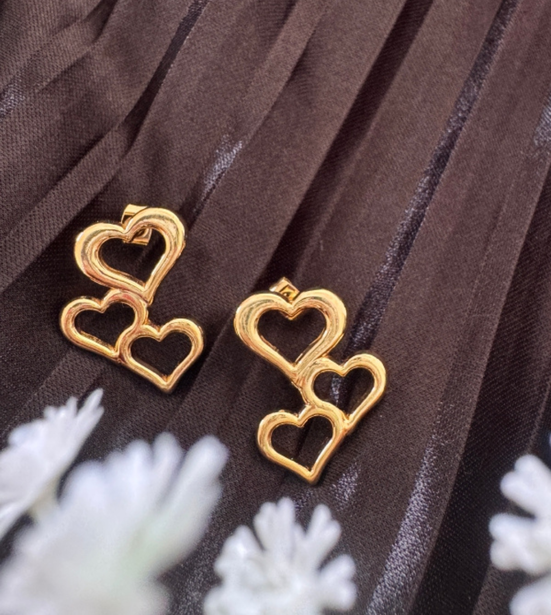 Cluster Heart Earrings